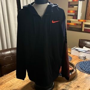 Nike men’s Hoodie XL DRI-FIT